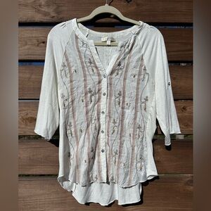 Kenar Cream Bead Detail Embroidered Button-Up 1/2 Sleeve V Neck Blouse